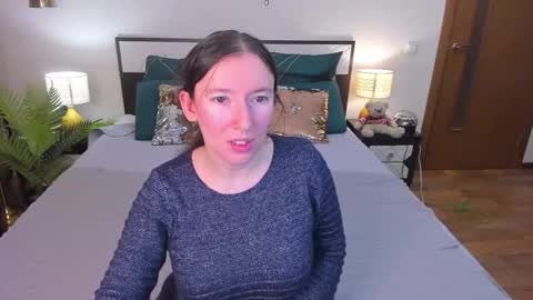 Catrin online show from February 2026 05:07:02 AM