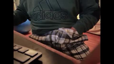 catmandoo21001 online show from January 2025 01:45:02 AM