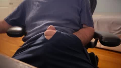 Snapshot of catmandoo21001 chatting on June 2026 03:00:01 AM catmandoo21001 online show from June 2026 03:00:01 AM