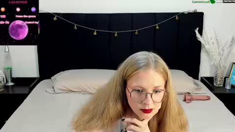 Snapshot of catmintlush chatting on July 2026 12:06:02 AM CatmintLush online show from July 2026 12:06:02 AM