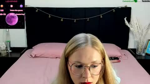 Snapshot of catmintlush chatting on July 2026 11:34:02 PM CatmintLush online show from July 2026 11:34:02 PM