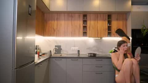 catolinanight online show from October 2025 06:17:01 AM