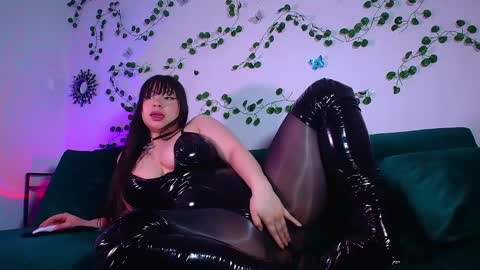 CATALEYA  online show from March 2025 02:54:01 AM