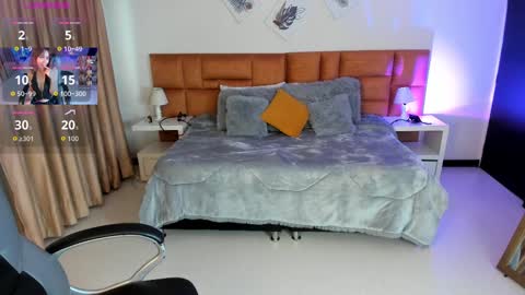 Snapshot of catti_brie_ chatting on October 2025 11:44:01 AM catti_brie_ online show from October 2025 11:44:01 AM