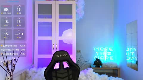 caty_cuddly online show from December 2024 12:31:01 AM