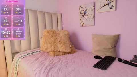 Cay online show from April 2026 02:12:01 PM