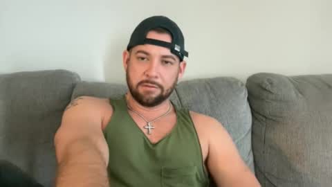 Snapshot of cboyy20 chatting on April 2026 05:10:01 PM cboyy20 online show from April 2026 05:10:01 PM