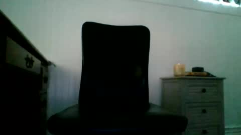 PureLeaf1990 online show from February 2025 06:20:01 PM