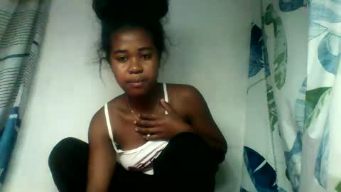 cclanioo online show from May 2026 09:22:01 PM