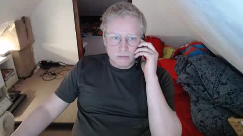 Snapshot of cebas chatting on March 2025 11:01:02 AM cebas online show from March 2025 11:01:02 AM