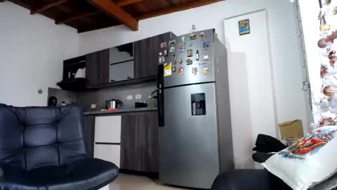 ceci online show from December 2025 09:41:02 PM