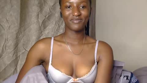 cee_queen online show from June 2026 03:20:02 AM