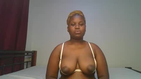 Snapshot of ceepretty25 chatting on February 2026 10:17:01 PM ceepretty25 online show from February 2026 10:17:01 PM