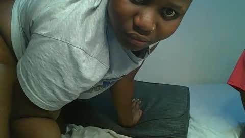 Snapshot of ceepretty25 chatting on February 2026 12:53:01 AM ceepretty25 online show from February 2026 12:53:01 AM