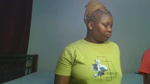 Snapshot of ceepretty25 chatting on March 2026 11:32:02 PM ceepretty25 online show from March 2026 11:32:02 PM