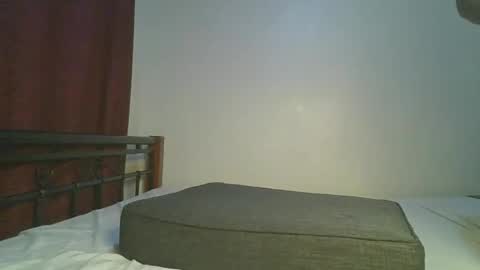 Snapshot of ceepretty25 chatting on March 2026 12:01:01 PM ceepretty25 online show from March 2026 12:01:01 PM