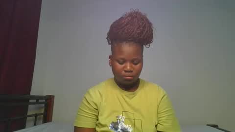 Snapshot of ceepretty25 chatting on March 2026 12:14:01 AM ceepretty25 online show from March 2026 12:14:01 AM