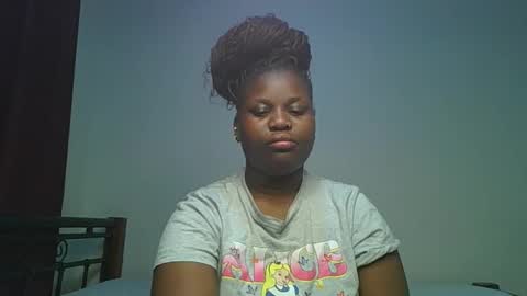 Snapshot of ceepretty25 chatting on April 2026 12:26:02 AM ceepretty25 online show from April 2026 12:26:02 AM