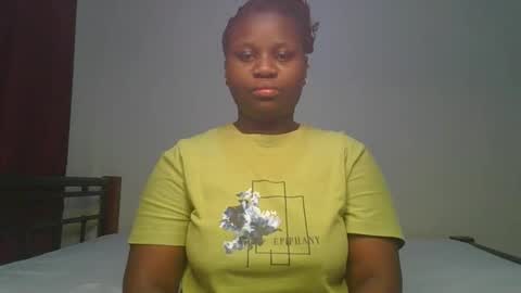 Snapshot of ceepretty25 chatting on April 2026 12:22:02 AM ceepretty25 online show from April 2026 12:22:02 AM