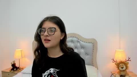 Snapshot of celeste_calderon chatting on December 2025 11:29:01 AM Celeste Calderon online show from December 2025 11:29:01 AM