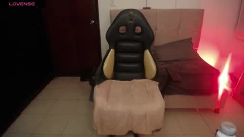 celeste_fioree online show from May 2026 04:15:01 PM