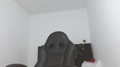 celesteayase online show from January 2025 10:37:01 PM