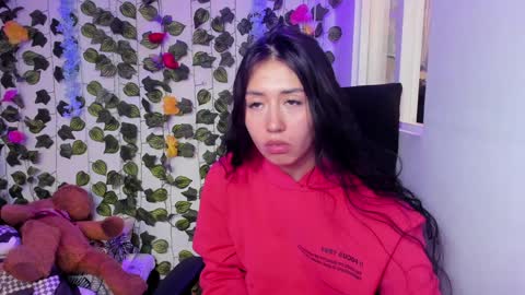 Snapshot of celestinepurple chatting on January 2025 10:13:01 PM Celestineeeeee online show from January 2025 10:13:01 PM