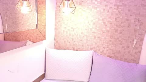 celestte_sm online show from May 2026 07:08:01 PM