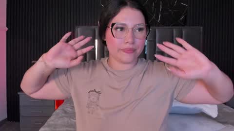 Celeste Bloom online show from December 2024 09:44:02 AM