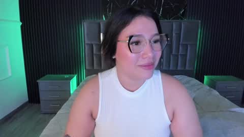 Celeste Bloom online show from December 2024 09:31:01 AM