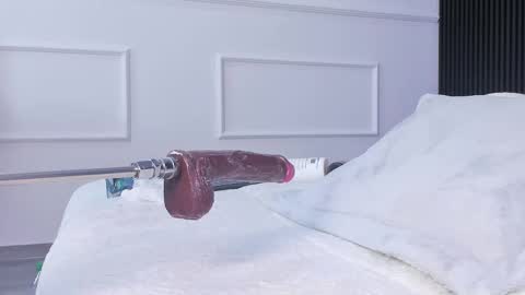 Celeste Bloom online show from February 2025 06:30:01 AM