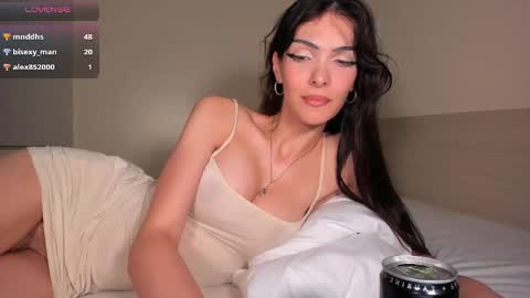 Ji-yoon online show from April 2026 05:06:02 PM