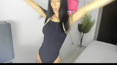Celine Roxelle online show from July 2026 11:19:02 AM