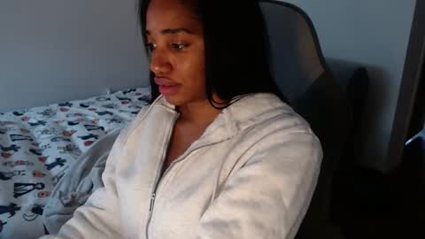 Celine Costas online show from October 2025 04:53:02 PM