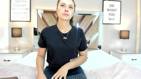 celeste online show from December 2025 12:01:02 PM