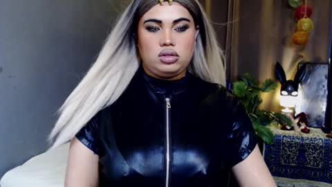 cellinekittcumerr online show from December 2025 04:05:01 PM