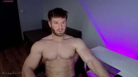 Bruce online show from November 2025 07:27:02 PM