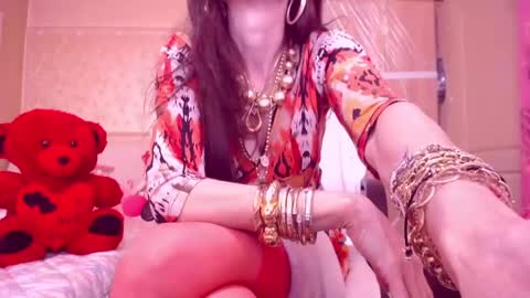 Cerise online show from February 2025 03:29:02 AM