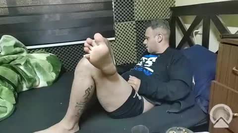 Snapshot of cezar46 chatting on December 2024 08:55:01 AM cezar online show from December 2024 08:55:01 AM