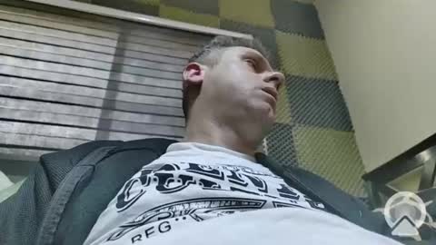 Snapshot of cezar46 chatting on December 2024 08:58:01 AM cezar online show from December 2024 08:58:01 AM