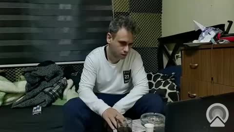Snapshot of cezar46 chatting on January 2025 02:45:01 PM cezar online show from January 2025 02:45:01 PM