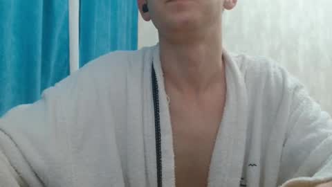 Snapshot of ch1lldril chatting on January 2026 01:18:01 AM ch1lldrill online show from January 2026 01:18:01 AM