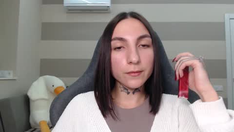 Kate online show from February 2025 06:07:01 PM