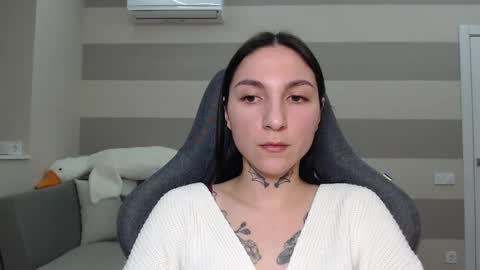 Kate online show from February 2025 03:37:02 PM