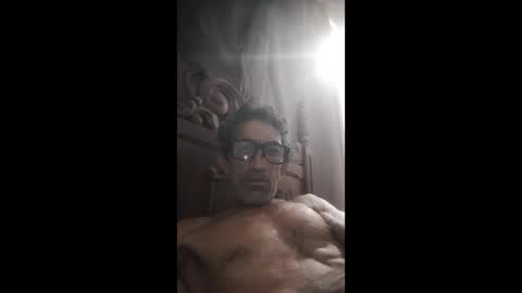 chacal6311 online show from April 2026 03:39:01 AM