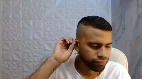 Snapshot of chacorta_ chatting on June 2026 12:44:02 PM chacorta_ online show from June 2026 12:44:02 PM