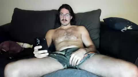 Snapshot of chadpowerz chatting on May 2026 11:01:04 PM Lydong online show from May 2026 11:01:04 PM