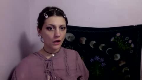 chaia online show from April 2026 06:45:01 PM