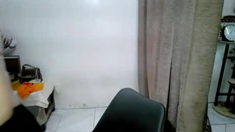 Snapshot of chakadal_xx chatting on October 2025 11:33:01 PM chakadal_xx online show from October 2025 11:33:01 PM