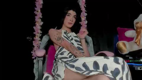 chaminelan online show from February 2026 06:39:01 PM